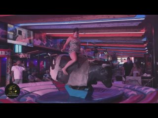 bouncy lady riding the bull 000 - ytboob